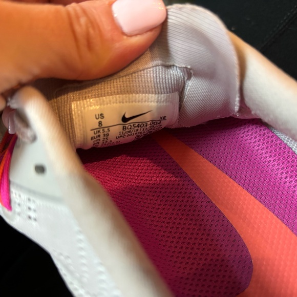 nike women’s running sneakers - size 8 - Picture 3 of 6